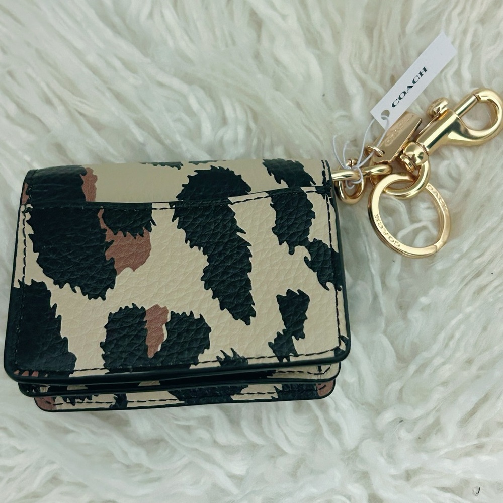 Coach Leopard Print Keychain Wallet with Gold Accents NWT - Picture 2 of 3
